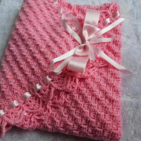 Conjunto Bebê de Croche Manta,touca e Casaquinho
