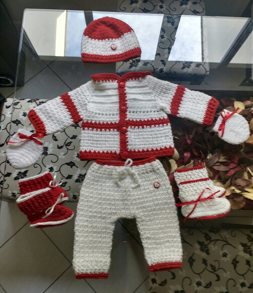 Conjunto para Bebê com Manta 6 Peças em Crochê + Brinde