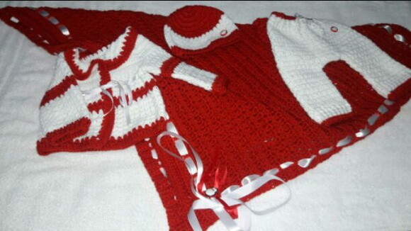Conjunto para Bebê com Manta 6 Peças em Crochê + Brinde