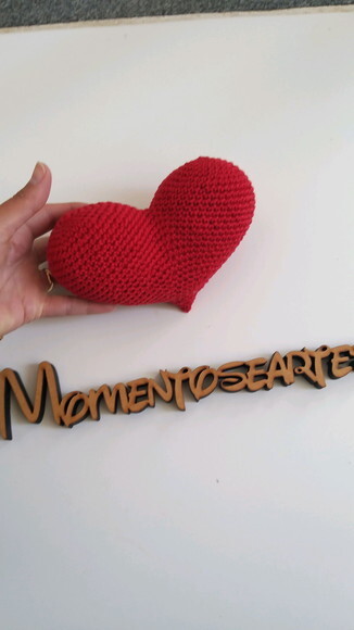 Coração amigurumi grande