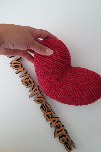 Coração amigurumi grande