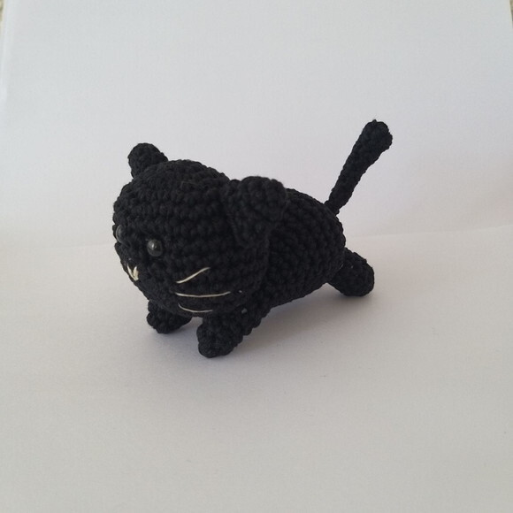 Gatinho Amigurumi Mini Bonequinho