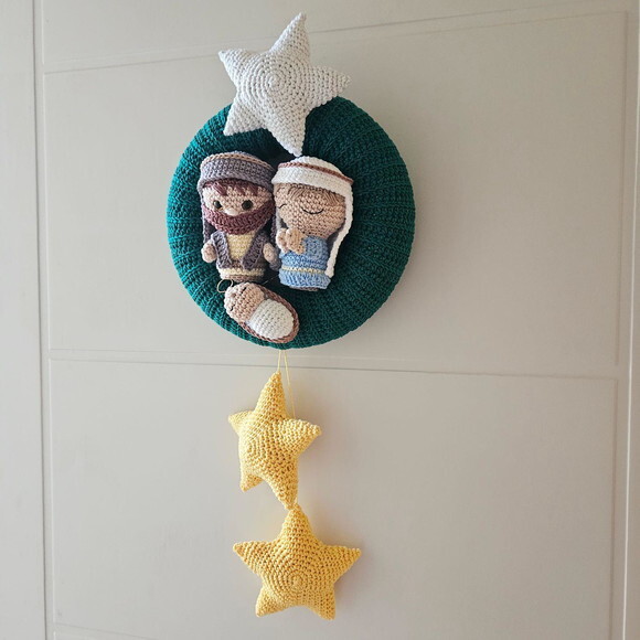 Guirlanda de Natal Amigurumi Sagrada Familia Estrela Brilha
