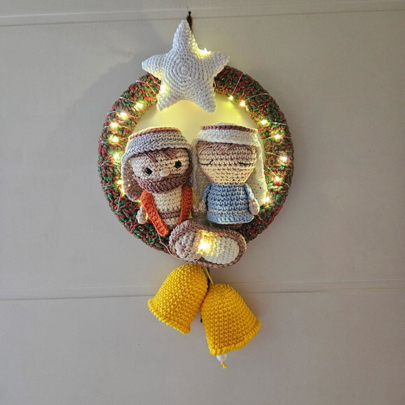 Guirlanda de Natal Amigurumi Sagrada Familia Estrela Brilha