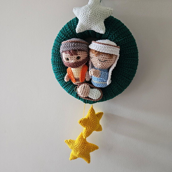 Guirlanda de Natal Amigurumi Sagrada Familia Estrela Brilha