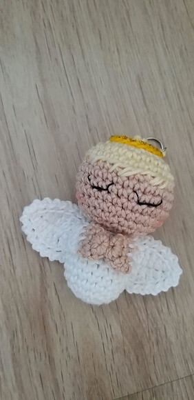 Lembrancinha anjinho amigurumi