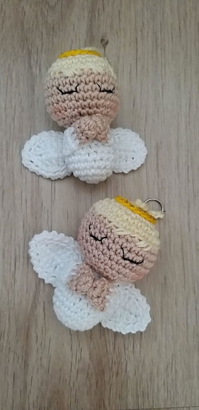 Lembrancinha anjinho amigurumi