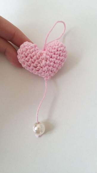 Lembrancinha Maternidade Mini Coração Amigurumi Chaveirinho
