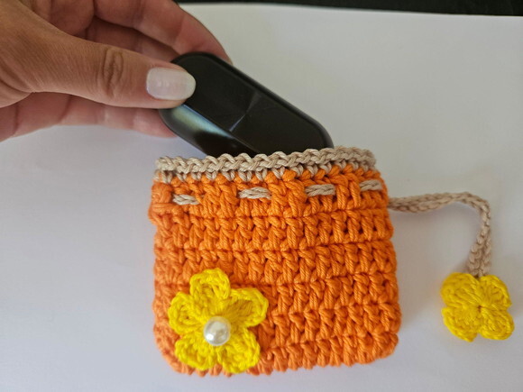 Lembrancinha Sacolinha de Croche Porta Fone