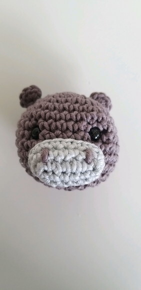 Lembrancinhas amigurumi safari imã
