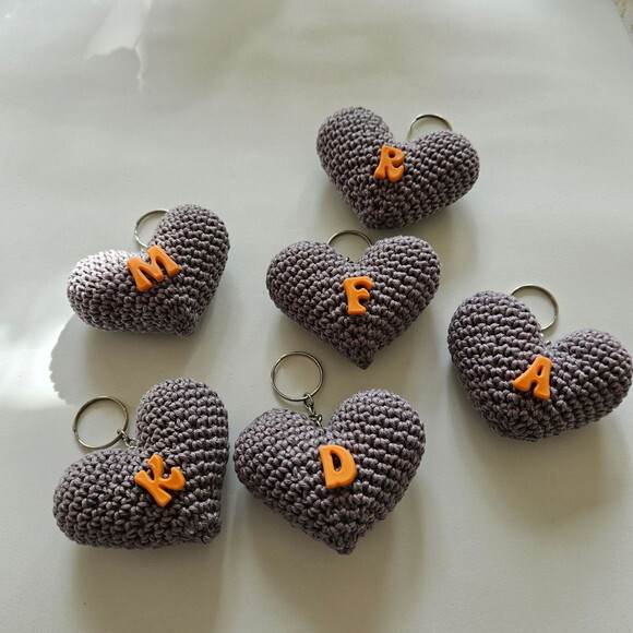 Lembrancinhas Coração Amigurumi com Letra