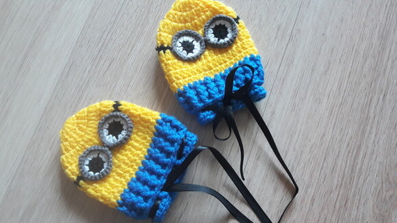 Luvas de Crochê para bebês Minions