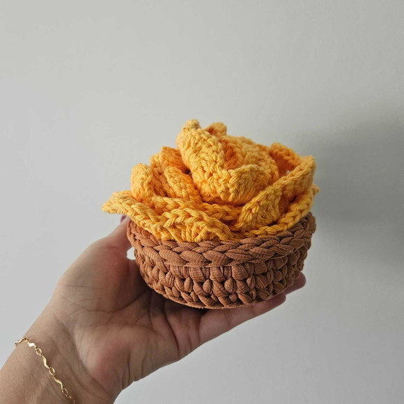 Porta Copo de Crochê com Vasinho.