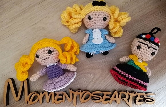 Princesa amigurumi bonequinho valor unitario
