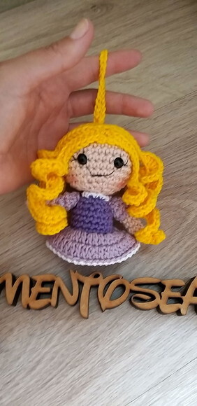 Princesa amigurumi bonequinho valor unitario
