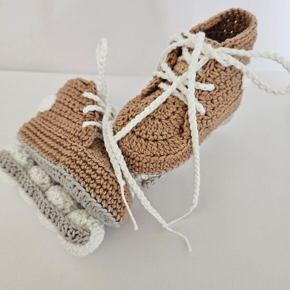 Sapatinho de Crochê para Bebês Patins