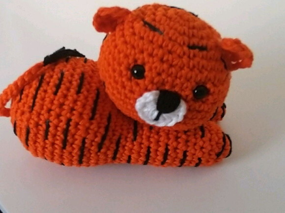 Tigre amigurumi baby