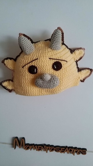 Touca de Croche Dinossauro Triceratops