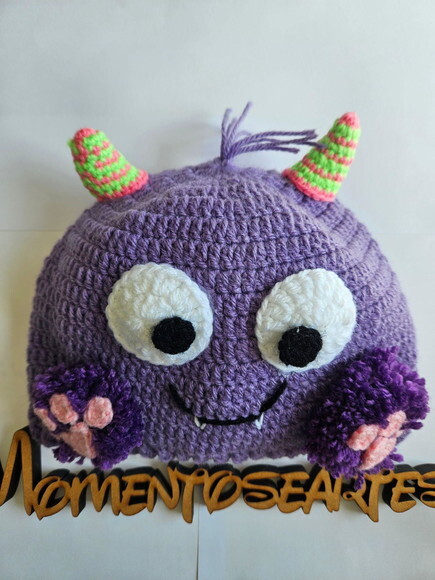 Touca de Croche Monstro do Abraço