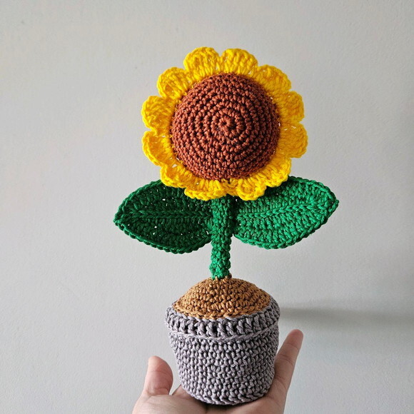 Vaso de Girassol Crochê Amigurumi