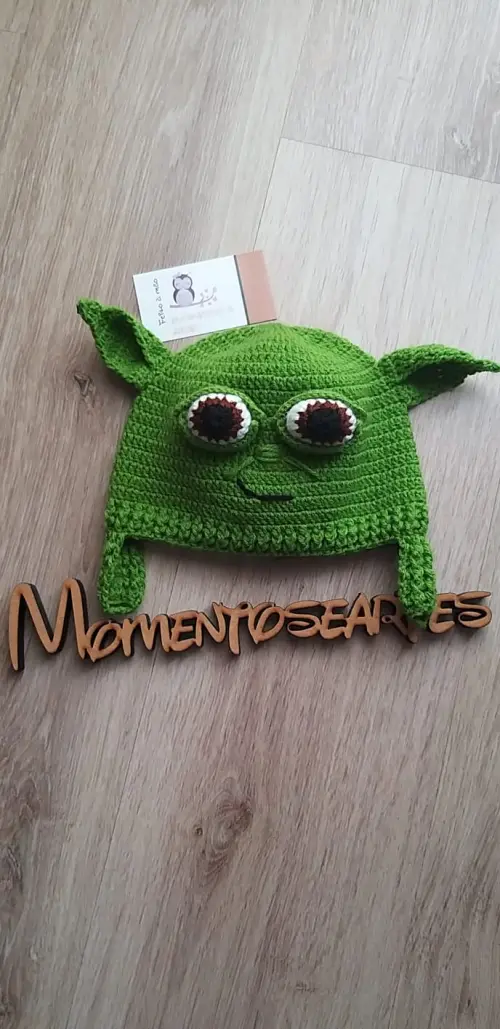 Toucas de crochê divertidas mestre yoda