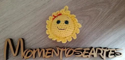 Lembrancinhas girassol, trevo da sorte e florzinha amigurumi chav