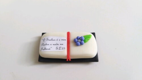 Apliques para lembrancinhas livros biscuit