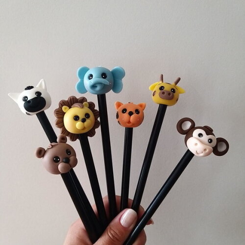 Kit 15 Lápis Lembrancinhas Ponteiras Animais em Biscuit