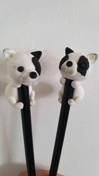Lápis com Ponteiras Buldog Biscuit