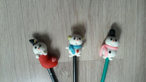 Lapis com ponteiras de natal bonecos de neve