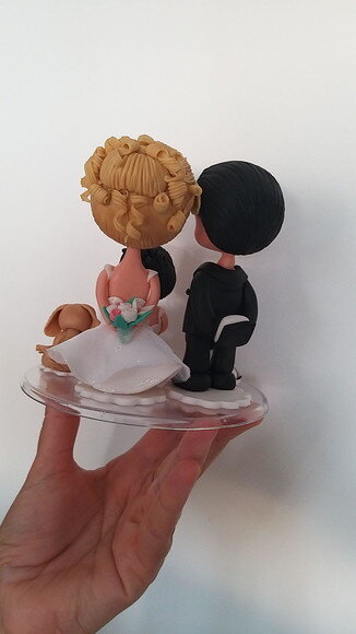 Topo de Bolo Casal e Daminha com Pet Fofinho Biscuit
