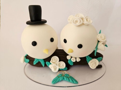 Topo de Bolo Pombinhos Casamento