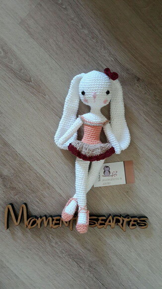 Coelhinha Amigurumi Bailarina
