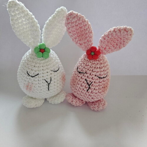 Coelhinho Amigurumi Bonequinho