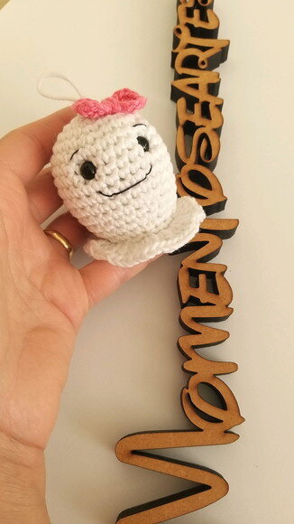 Fantasminha Amigurumi Brilha no Escuro