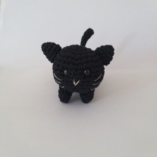 Gatinho Amigurumi Mini Bonequinho