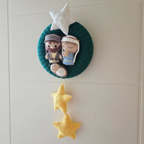 Guirlanda de Natal Amigurumi Sagrada Familia Estrela Brilha