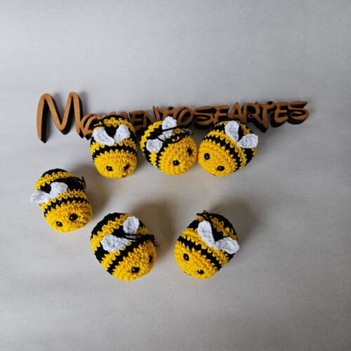Lembrancinha Abelhinha Amigurumi Chaveirinho