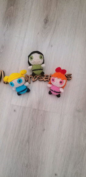 Lembrancinha as Poderosas Amigurumi Bonequinho