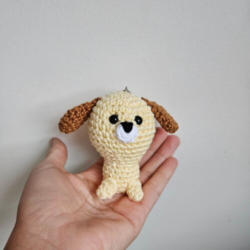 Lembrancinha cachorrinho amigurumi chaveiro