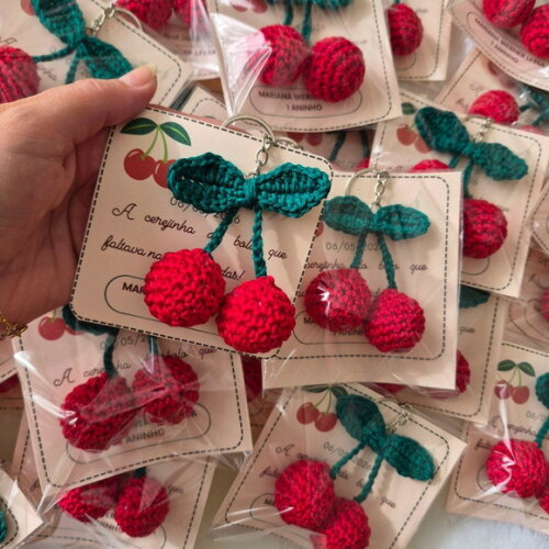 Lembrancinha Cerejinhas Amigurumi Chaveiros