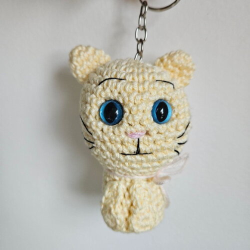Lembrancinha gatinho amigurumi chaveiro