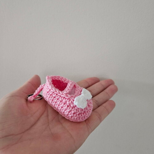 Lembrancinha Sapatinho de Bebê Mini de Crochê