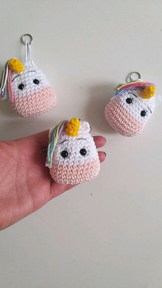 Lembrancinha unicornio amigurumi chaveirinho