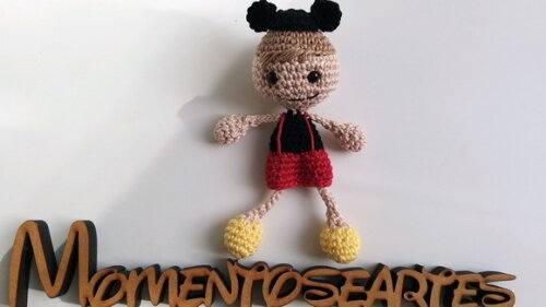 Lembrancinhas Boneco Amigurumi Chaveiro