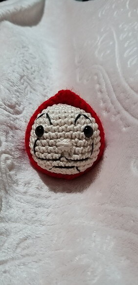 Lembrancinhas chaveirinhos amigurumi la casa de papel