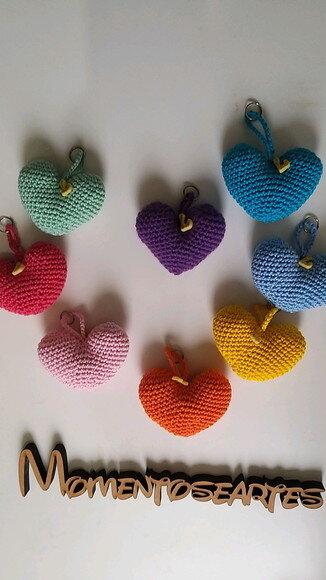 Lembrancinhas Coração Amigurumi com Pingentinho Letra