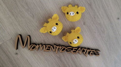 Lembrancinhas Girafa Amigurumi Chaveiro