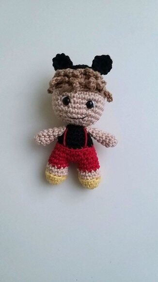 Lembrancinhas mini bonequinhos menino mickey preço unit.
