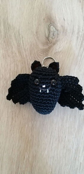 Lembrancinhas morcego amigurumi chaveiro